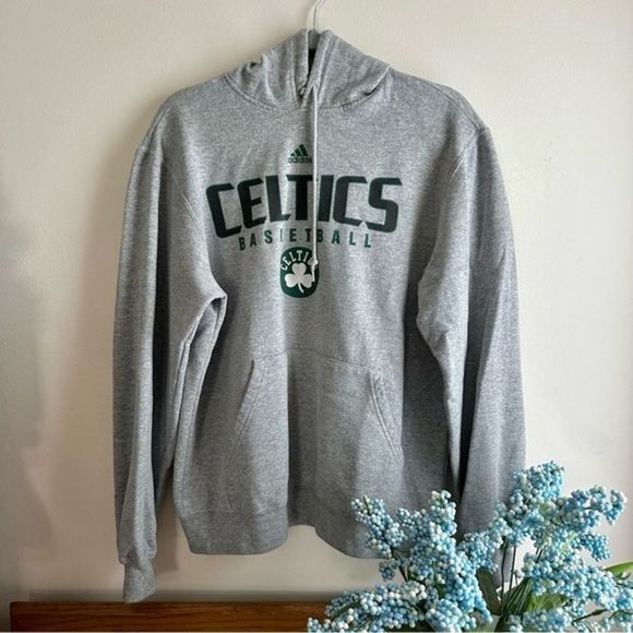 Adidas •‎ Celtics Basketball Hoodie - Picture 1 of 5
